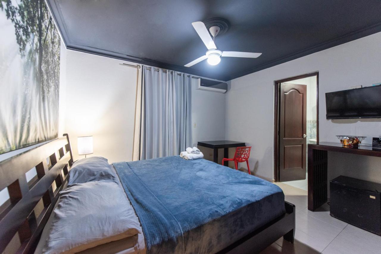 Hotel Casa Jum Сантьяго-де-лос-Трейнта-Кабальєрос Екстер'єр фото